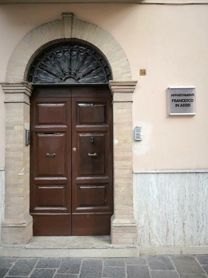 Appartamenti Francesco In אסיסי מראה חיצוני תמונה